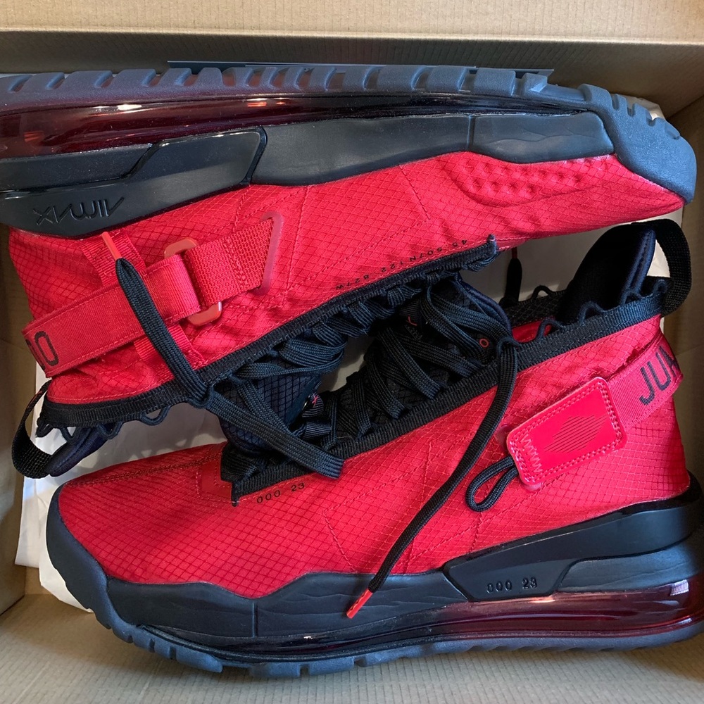 Air Jordan 720
